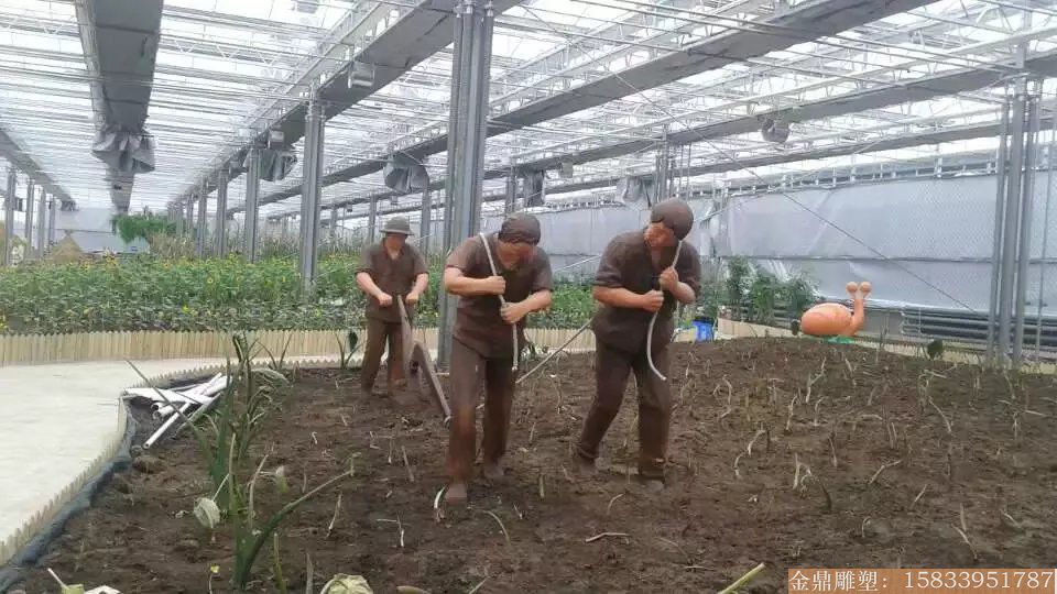 廠家制作大棚菜場地裝飾品雕塑 園林景觀雕塑設計 玻璃鋼彩繪人物雕塑